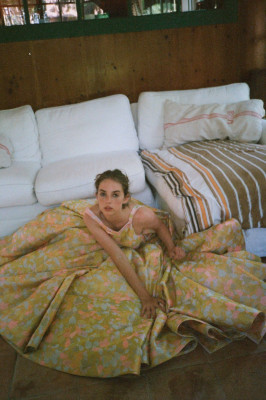 Maya Thurman Hawke pic #1064797