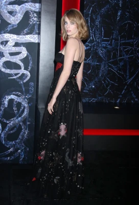 Maya Thurman Hawke pic #1305370