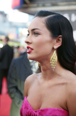 Megan Fox pic #453320