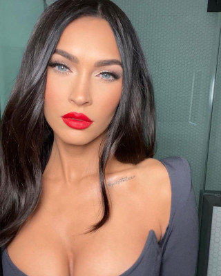 Megan Fox pic #1300419