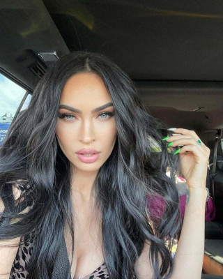 Megan Fox pic #1300032