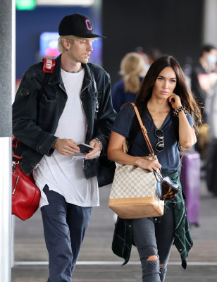Megan Fox pic #1219868