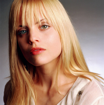 Mena Suvari pic #81679