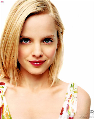 Mena Suvari pic #8596