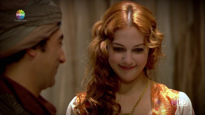 Meryem Uzerli pic #598573