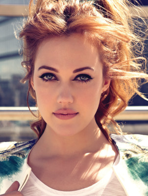 Meryem Uzerli pic #582018