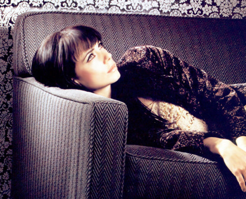Mia Kirshner pic #51854