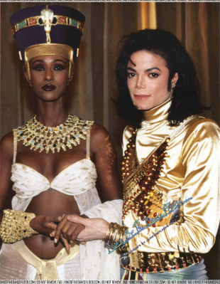 photo 4 in Michael Jackson gallery [id981140] 2017-11-20 00:00:00