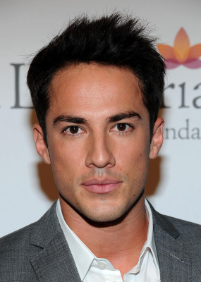 photo 4 in Michael Trevino gallery [id535593] 2012-09-25 00:00:00