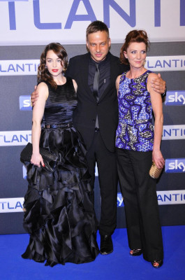 Michelle Fairley pic #709450