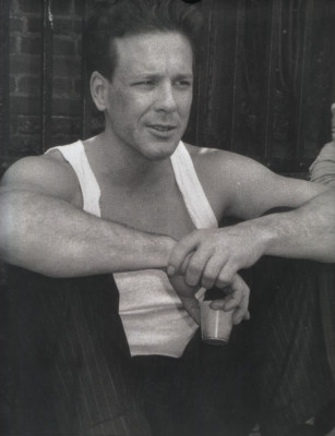 photo 16 in Mickey Rourke gallery [id318815] 2010-12-23 00:00:00