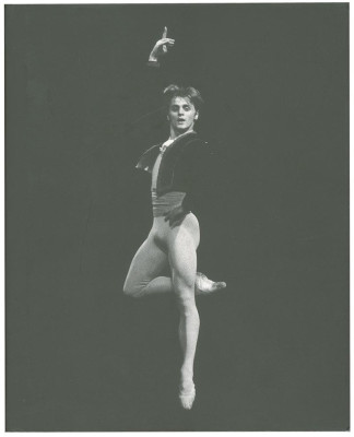 Mikhail Baryshnikov pic #381497