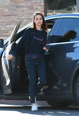 Mila Kunis pic #1084268