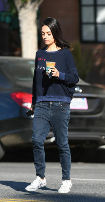 Mila Kunis pic #1084263