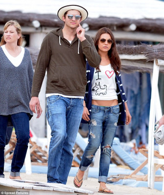 photo 11 in Mila Kunis gallery [id652373] 2013-12-13 00:00:00