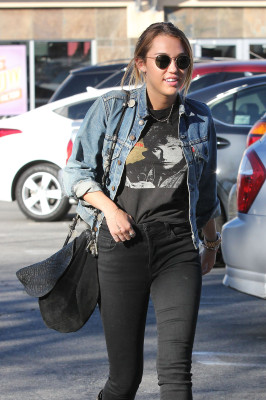 Miley Cyrus pic #455354