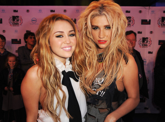 Miley Cyrus pic #412644