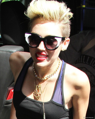 Miley Cyrus pic #622714