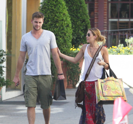 Miley Cyrus pic #458552
