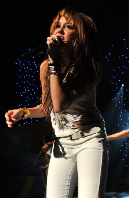 Miley Cyrus pic #181207