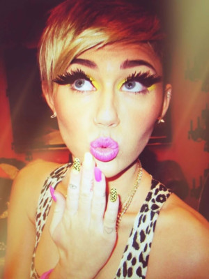Miley Cyrus pic #550716