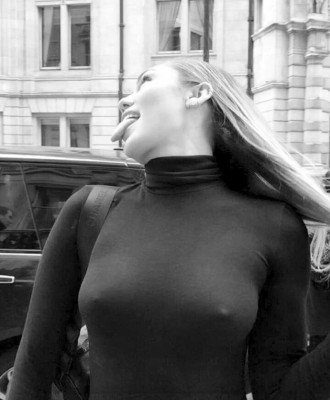 Miley Cyrus pic #1209932