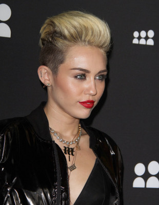 Miley Cyrus pic #612381