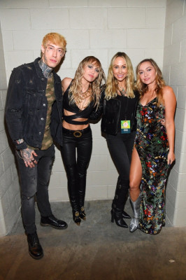 photo 13 in Miley Cyrus gallery [id1178519] 2019-09-25 00:00:00