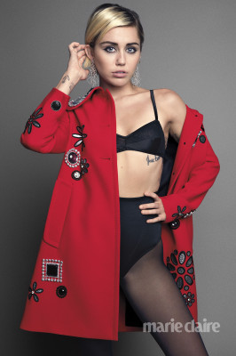 Miley Cyrus pic #797726