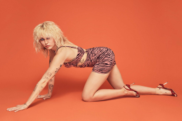 photo 27 in Miley Cyrus gallery [id1276002] 2021-10-19 00:00:00
