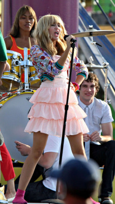 Miley Cyrus pic #454969