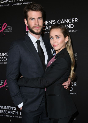 Miley Cyrus pic #1111674