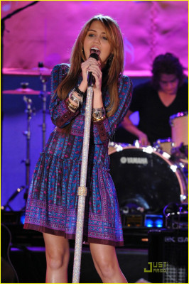 Miley Cyrus pic #146357