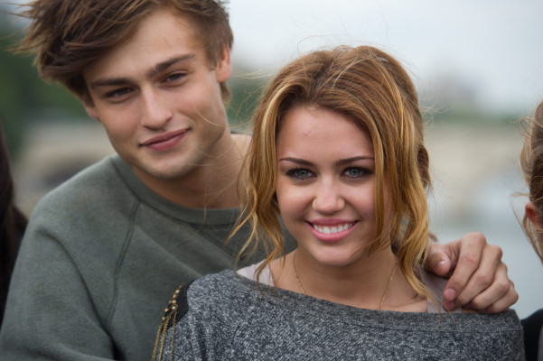 photo 13 in Miley Cyrus gallery [id414068] 2011-10-21 00:00:00