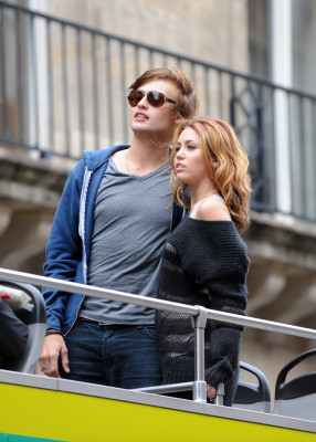 Miley Cyrus pic #413794