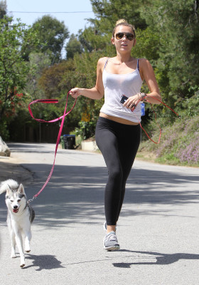Miley Cyrus pic #471936
