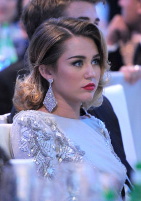 Miley Cyrus pic #453347