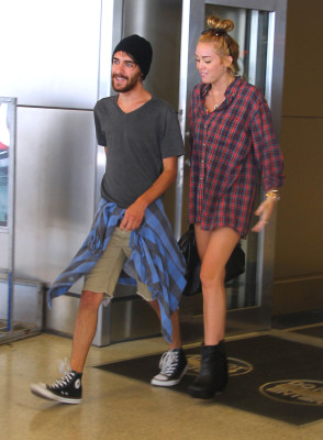 Miley Cyrus pic #499367