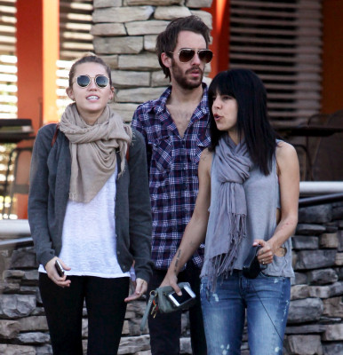 photo 10 in Miley Cyrus gallery [id463662] 2012-03-26 00:00:00