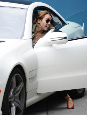Miley Cyrus pic #484541
