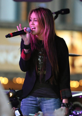 Miley Cyrus pic #166433