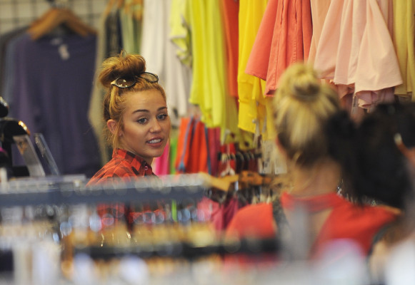 Miley Cyrus pic #503033
