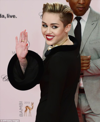 Miley Cyrus pic #647984