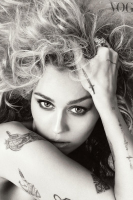 photo 4 in Miley gallery [id1328799] 2023-06-20 00:00:00
