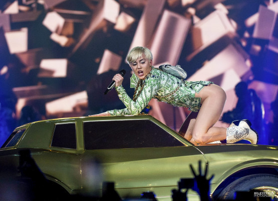 Miley Cyrus pic #706585