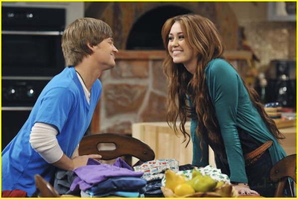 Miley Cyrus pic #278311