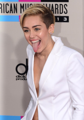 Miley Cyrus pic #650042