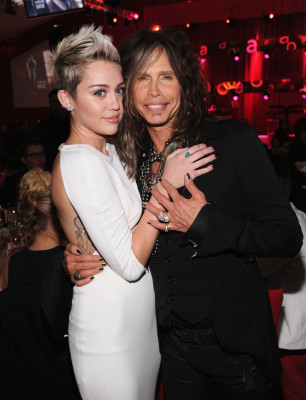 Miley Cyrus pic #579826