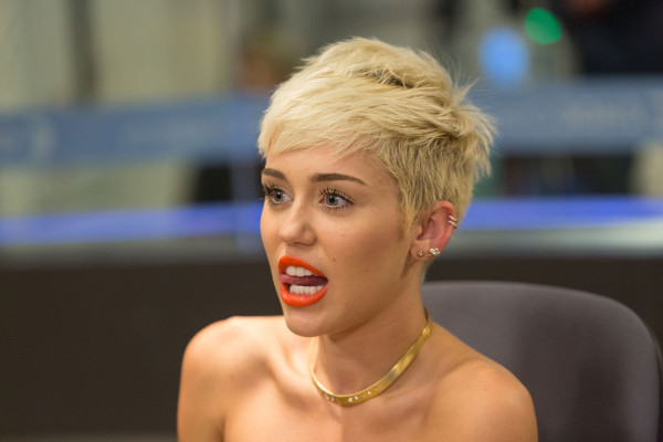 Miley Cyrus pic #588897