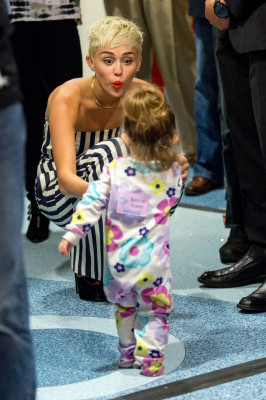 Miley Cyrus pic #589152